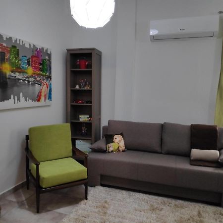 Cozy Apartments Komotini Bagian luar foto
